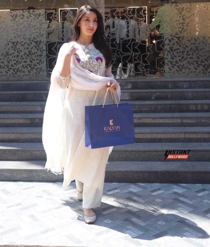 Embroidery Work Mul Cotton Kurti Pent with Chanderi Dupatta