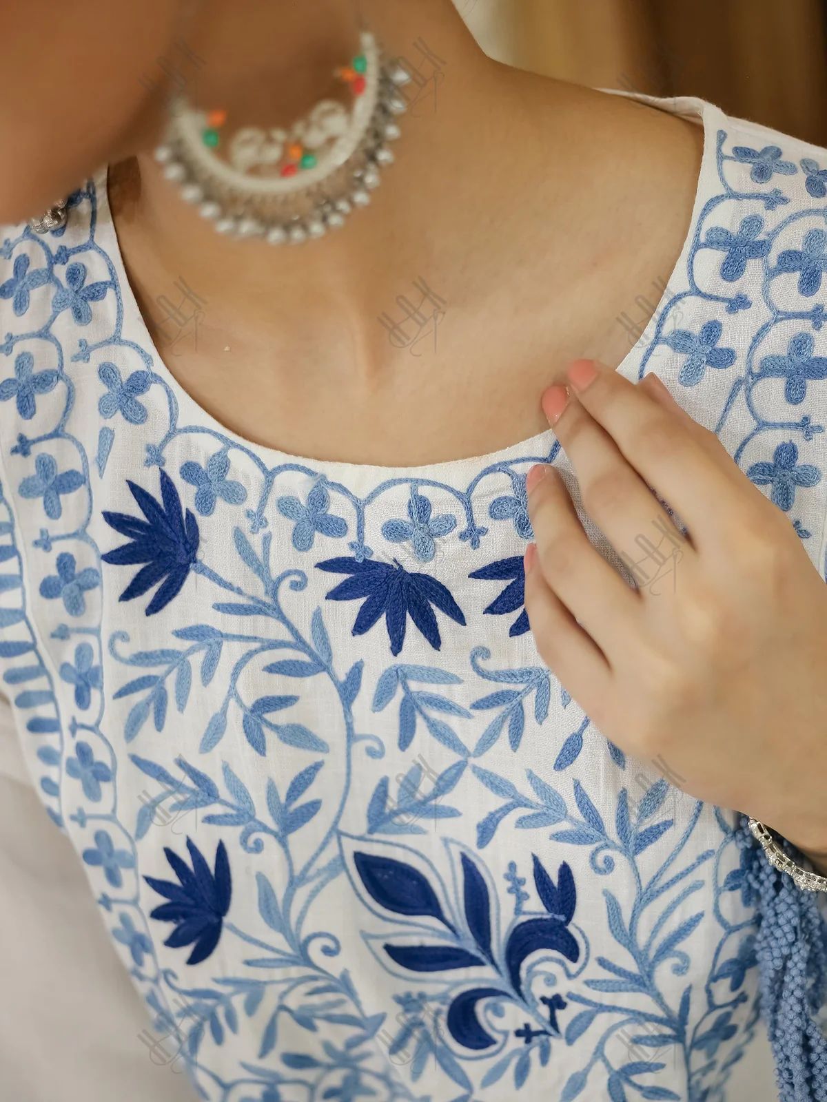 Falak Kashmiri Long Kurta Set