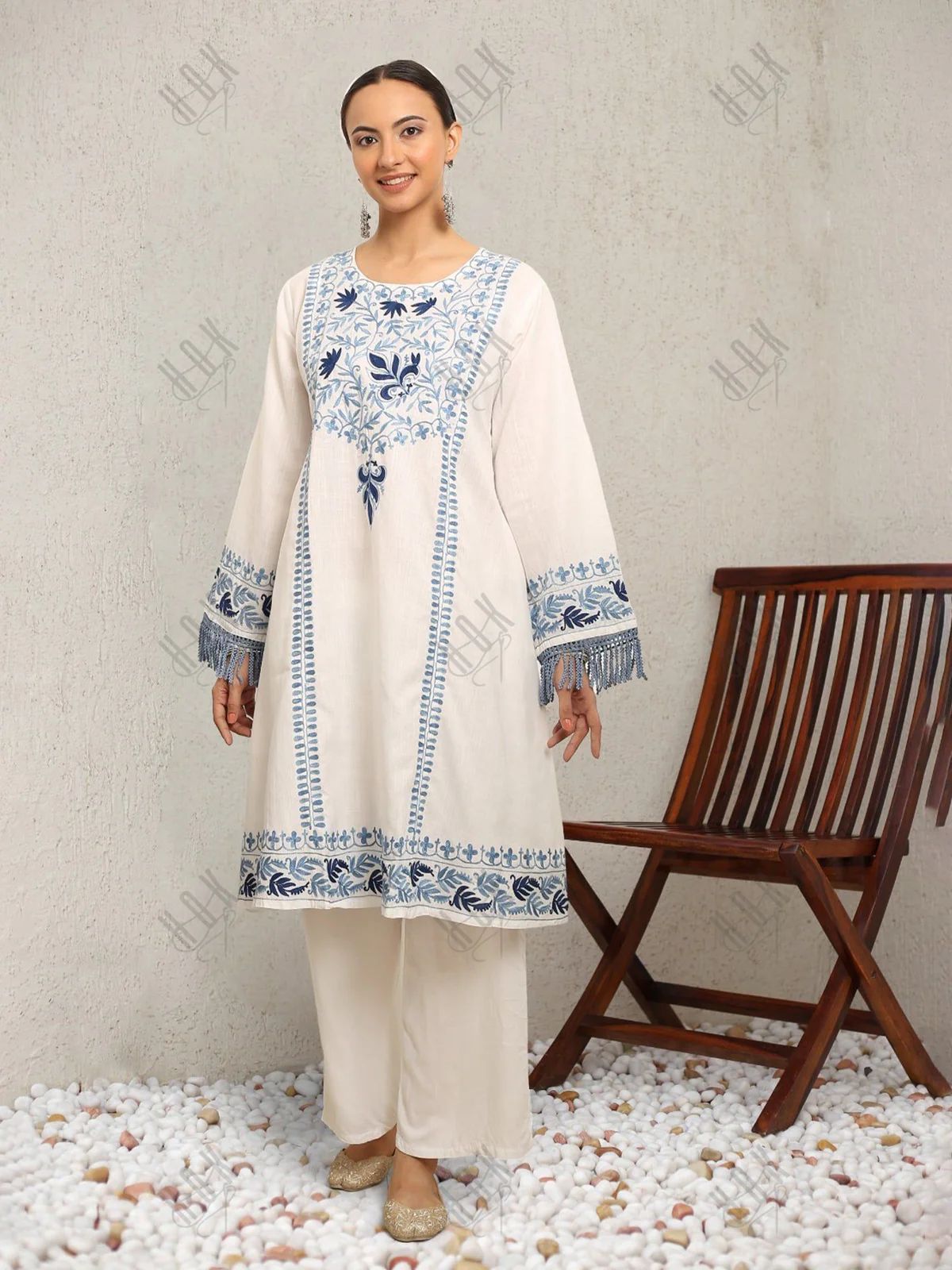 Falak Kashmiri Long Kurta Set