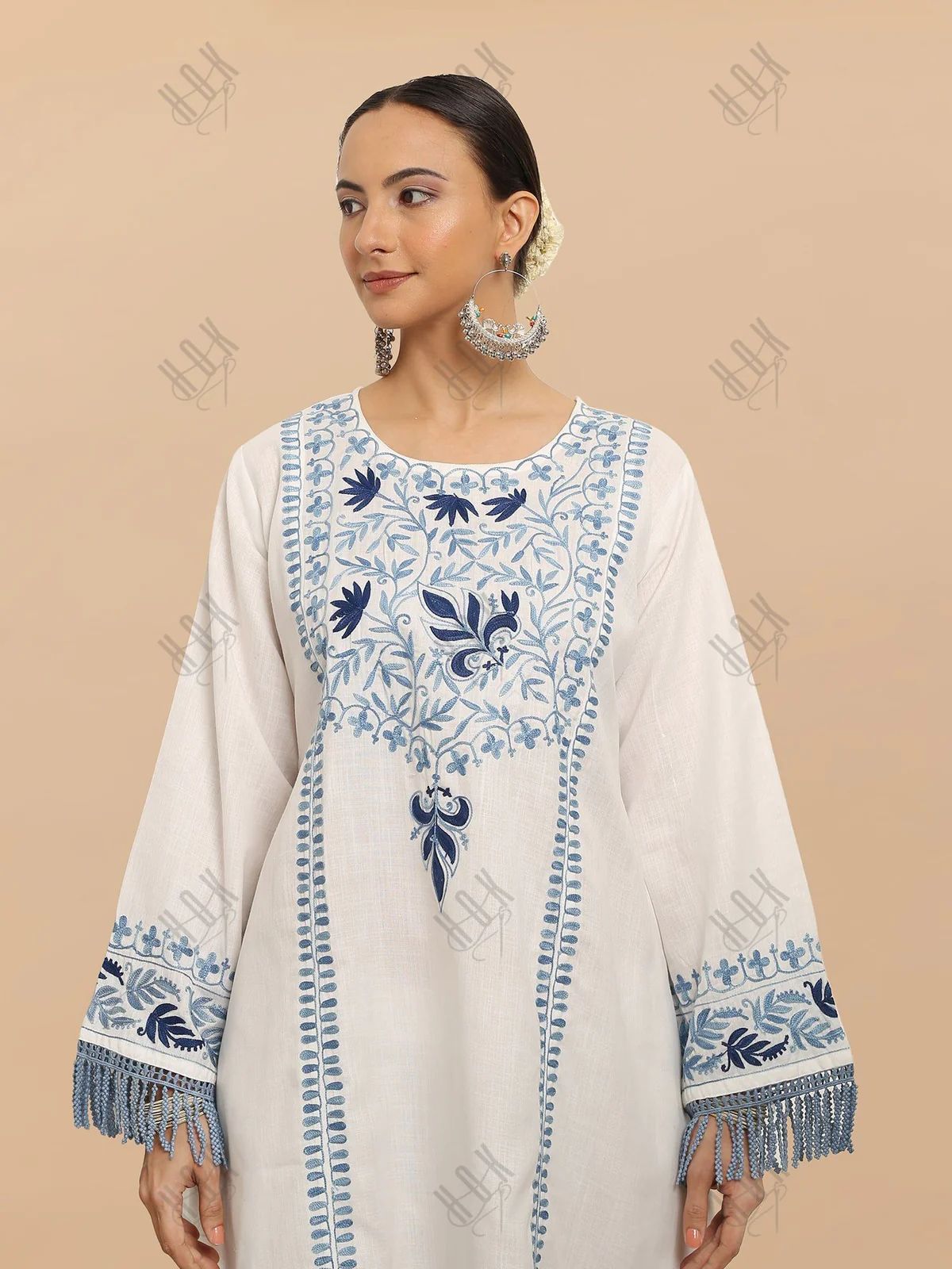 Falak Kashmiri Long Kurta Set