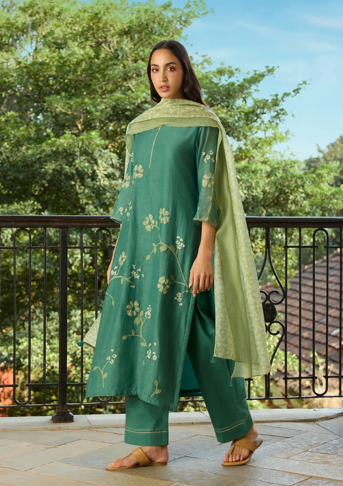 Jade Applique Kurta Set